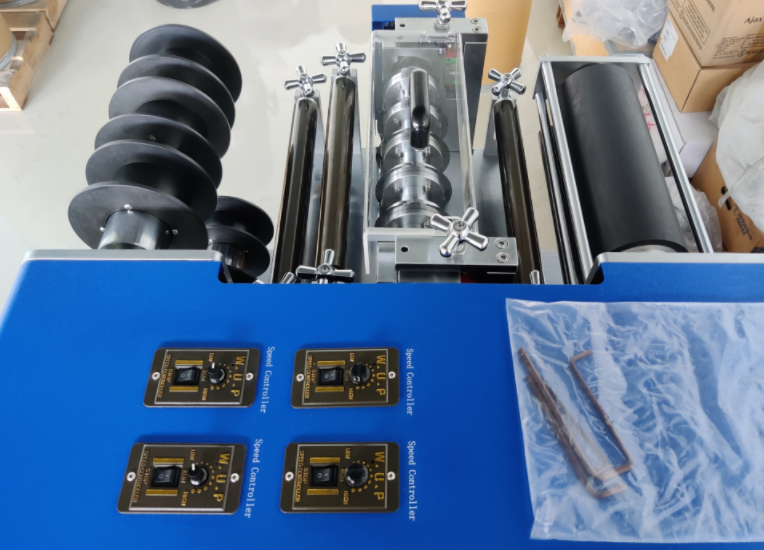 electrode slitting machine